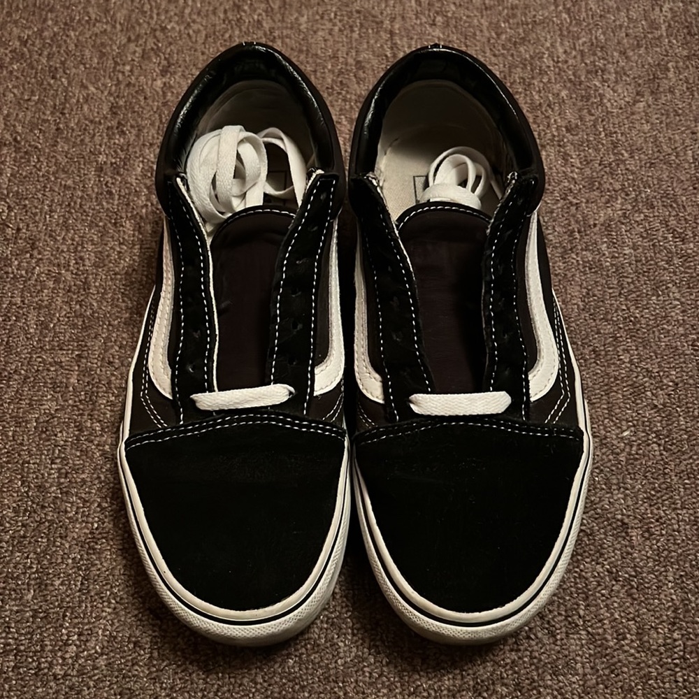 Vans Unisex Old Skool Skate Shoe